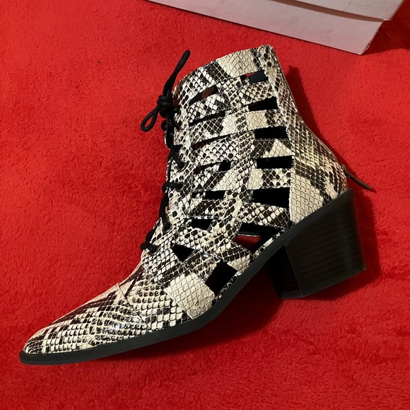 Snakeskin Cut Out Lace up Boots by Treasure and Bond - Picture 1 of 5